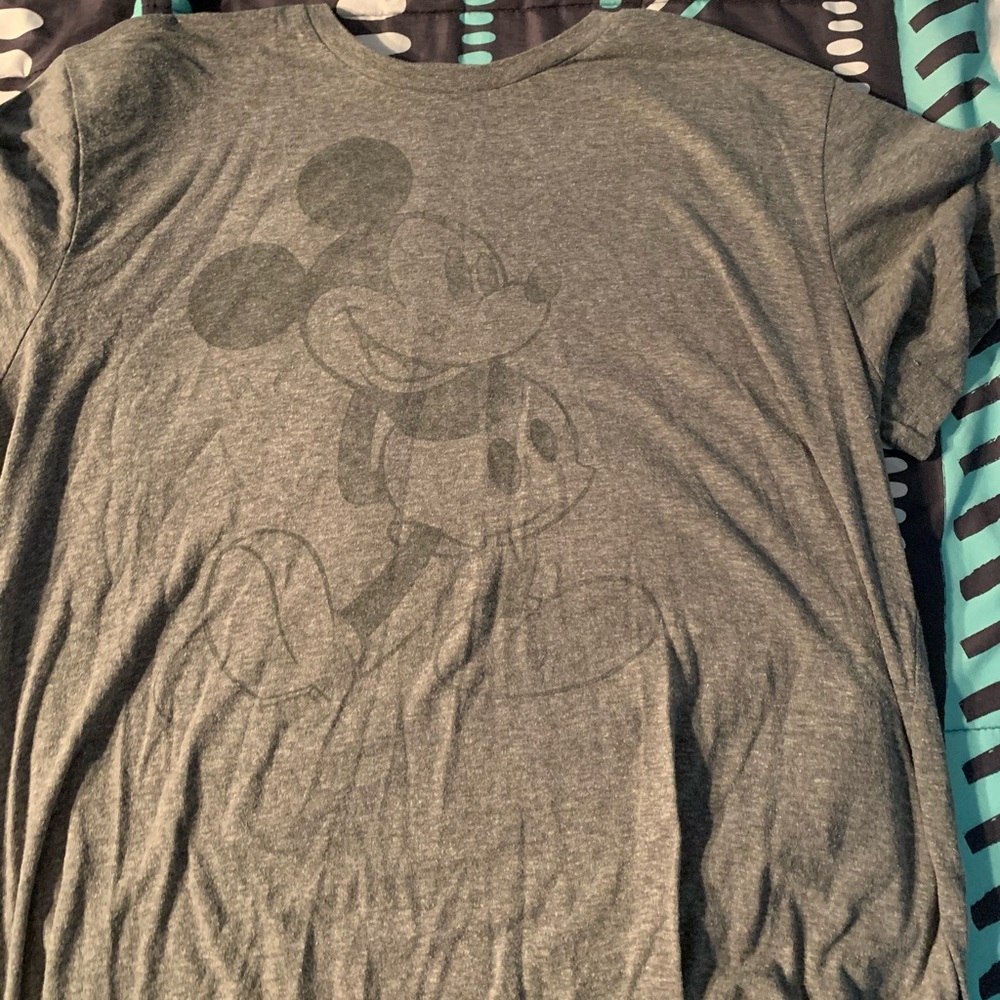 XL Disney shirt with Mickey Mouse